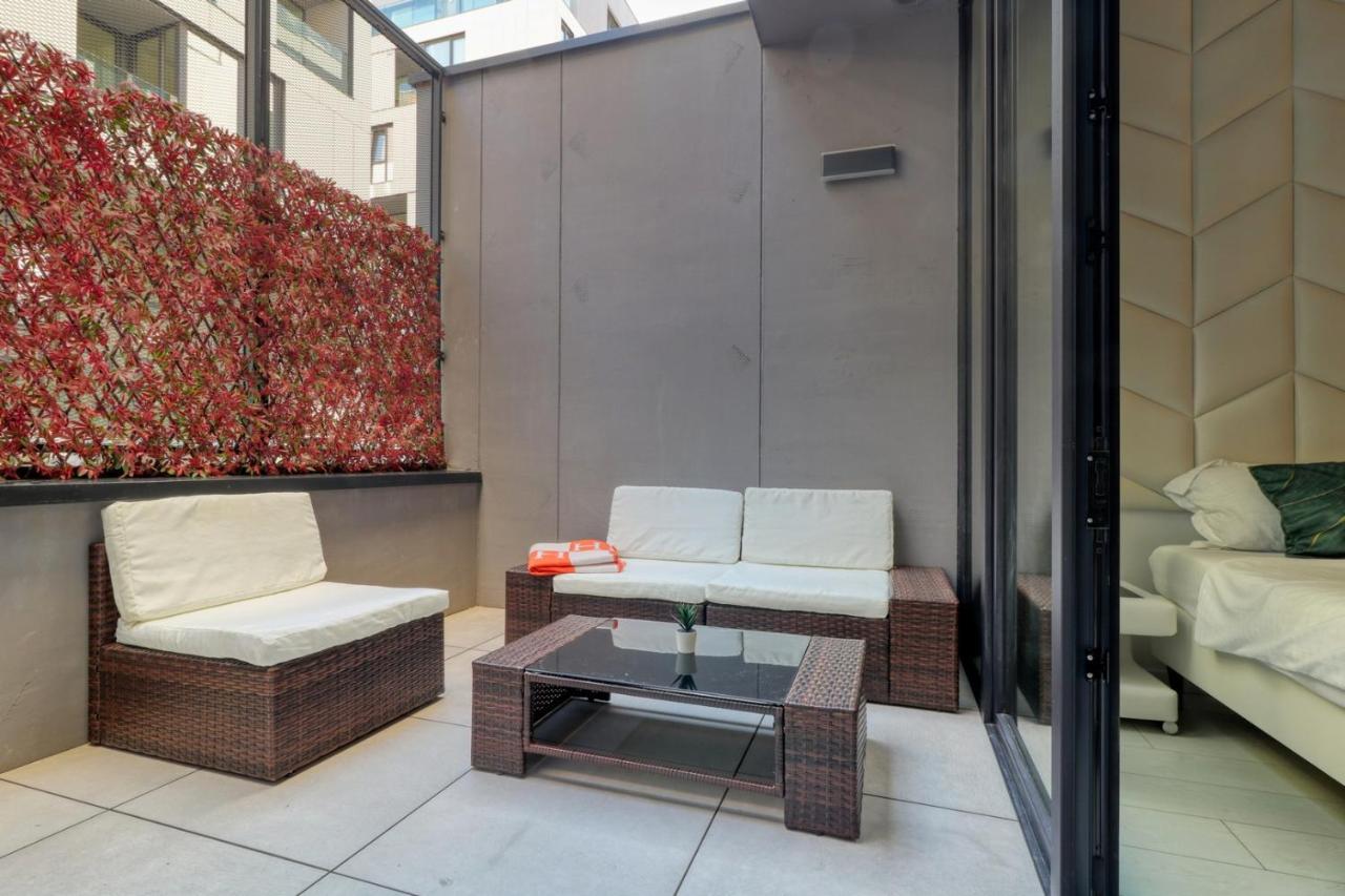 Herastrau Luxury Studios Bukares Bagian luar foto