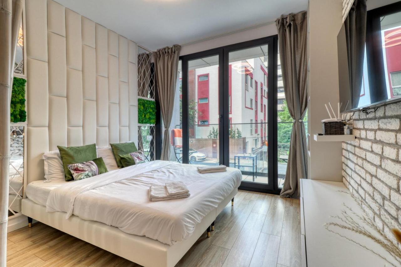 Herastrau Luxury Studios Bukares Bagian luar foto