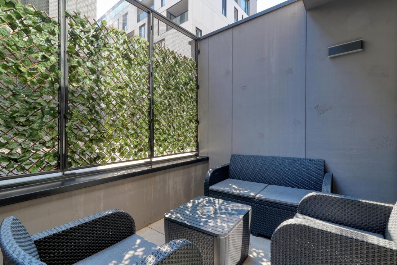 Herastrau Luxury Studios Bukares Bagian luar foto